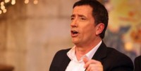 «Στην υγειά μας», βρε παιδιά, με τον... Alpha!